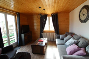 Apt 1er étage Chalet Au coteau des xette